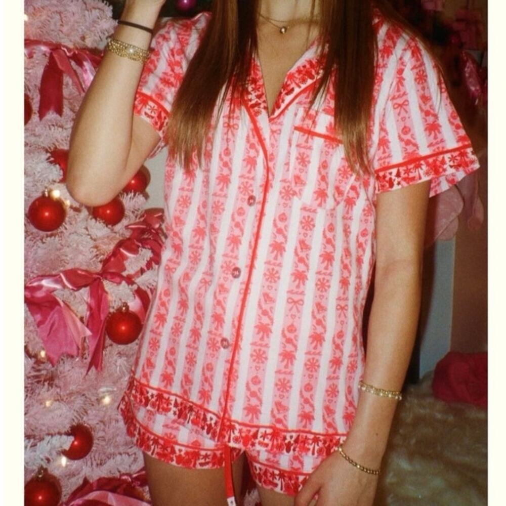 NEW‎ Pink Palm Puff Cranberry Holiday Bow Pajama Set Supima Limited Edition